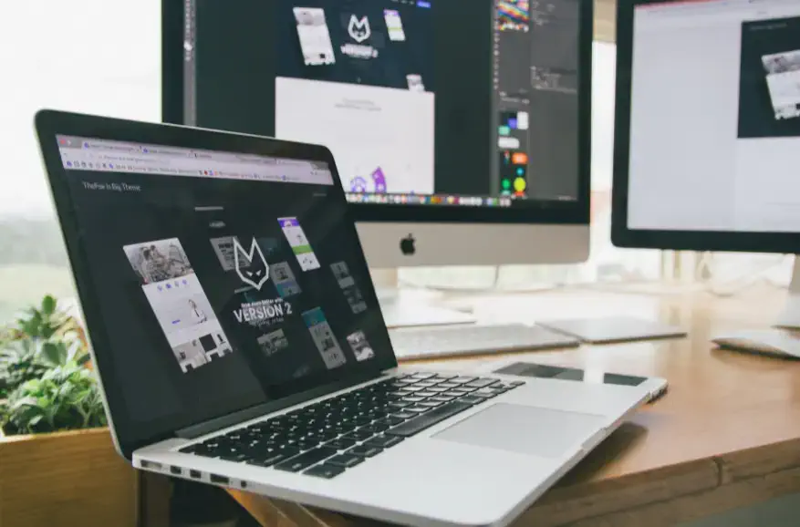 How much does it cost to hire a WordPress Developer? 5 WordPress Themes